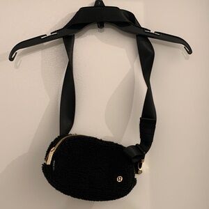 lululemon athletica Black Sherpa Crossbody Bag